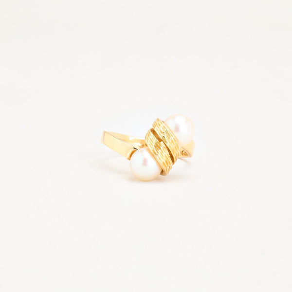 Toi et Moi ring i 14K guld med en pärla strl. 17.5 / strl. 55