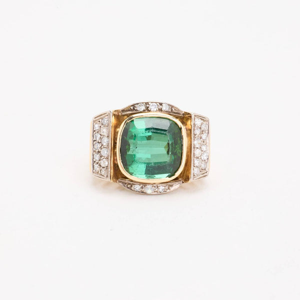 Klackring med diamant (0.25 ct) i 14K guld med en turmalin strl. 16.2 / strl. 51