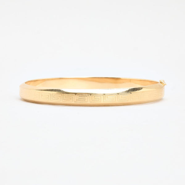 Mönstrad armring med lås i 14K guld, 6.5 cm, 12.7 g