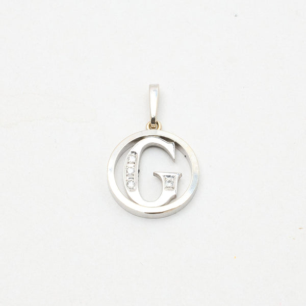 Bokstavshänge med diamant (0.02 ct) i 14K guld, 2.5 cm, 2.95 g