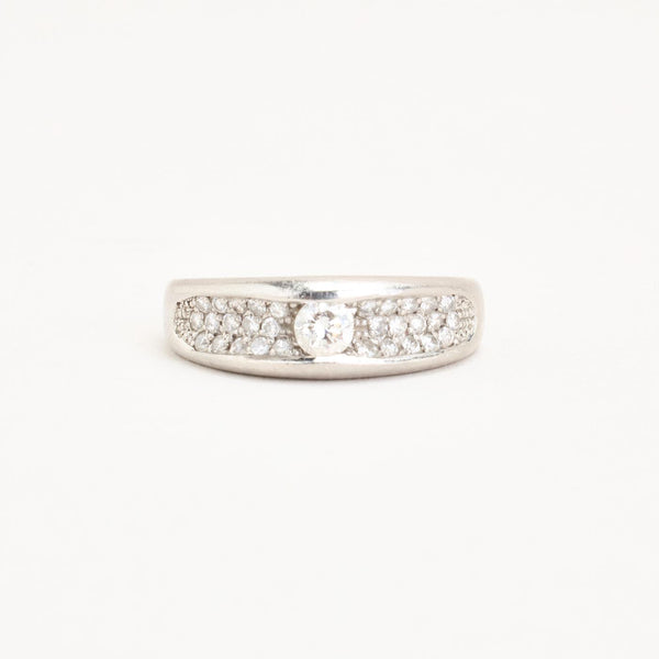Pavéfattad gypsyring med diamant (0.45 ct) i 900K platina strl. 17.2 / strl. 54
