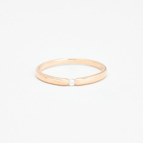 Alliansring med diamant (0.03 ct) i 14K guld strl. 18.5 / strl. 58