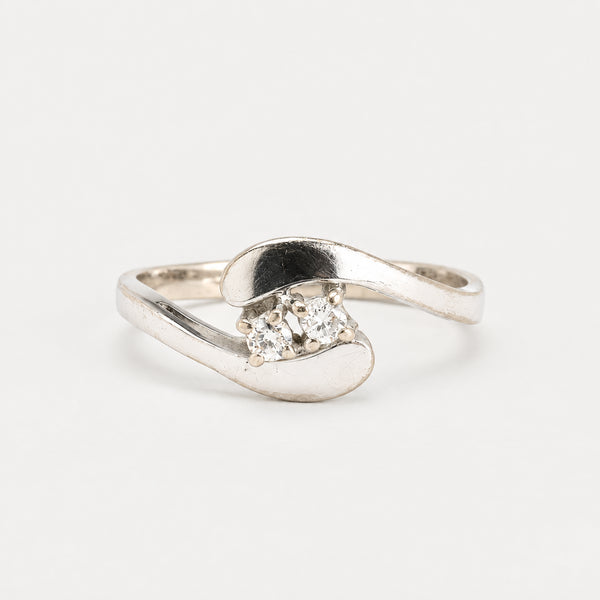 Toi et Moi ring med diamant (0.06 ct) i 14K vitt guld strl. 16.9 / strl. 53