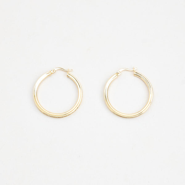 Creoler i 14K guld med en zirkonia, 3 cm,
