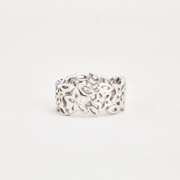 Blomma spetsring med diamant (0.21 ct) i 14K vitt guld strl. 17.8 / strl. 56
