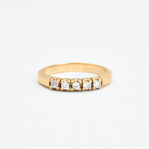Alliansring i 8K guld med en zirkonia strl. 20.1 / strl. 63