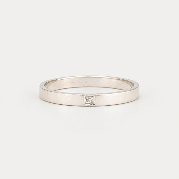 Alliansring med diamant (0.01 ct) i 18K vitt guld strl. 17.8 / strl. 56