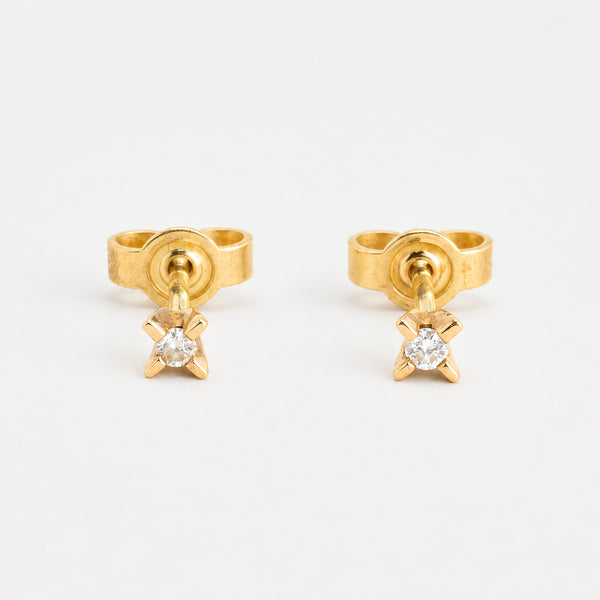 Solitär örhängen med diamant (0.04 ct) i 14K guld, 1 cm,