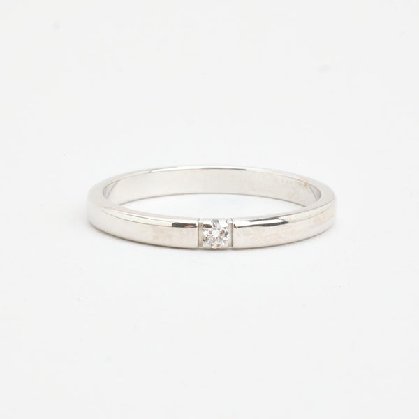 Alliansring med diamant (0.03 ct) i 14K vitt guld strl. 18.5 / strl. 58