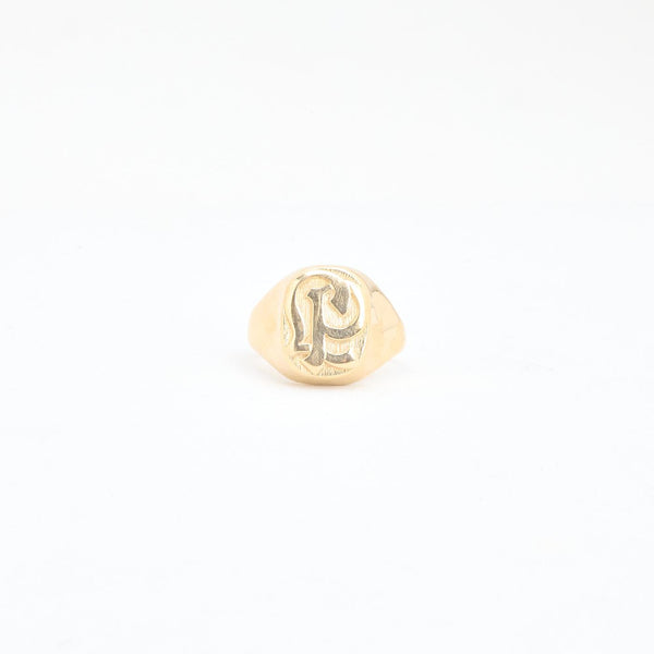 Monogram klackring i 14K guld strl. 18.5 / strl. 58