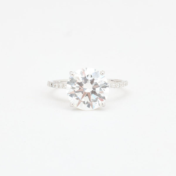 Klassisk Allians solitärring med diamant (4 ct) i 14K vitt guld strl. 17.5 / strl. 55